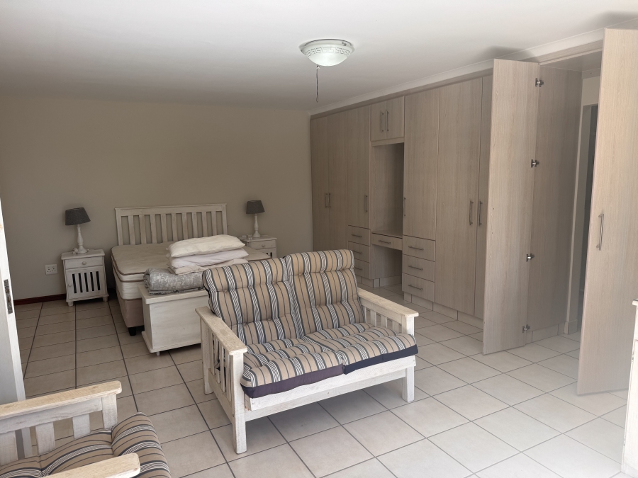 4 Bedroom Property for Sale in Monte Christo Western Cape